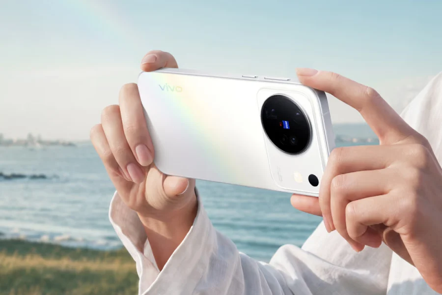 Vivo X500 launched